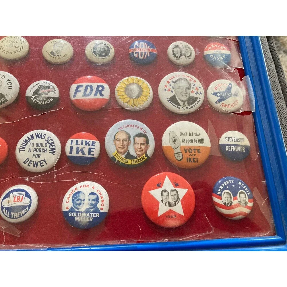 Vintage Lot President Political Campaign Pin Buttons 38 Framed Reproduction 1972 - Picture 5 of 6